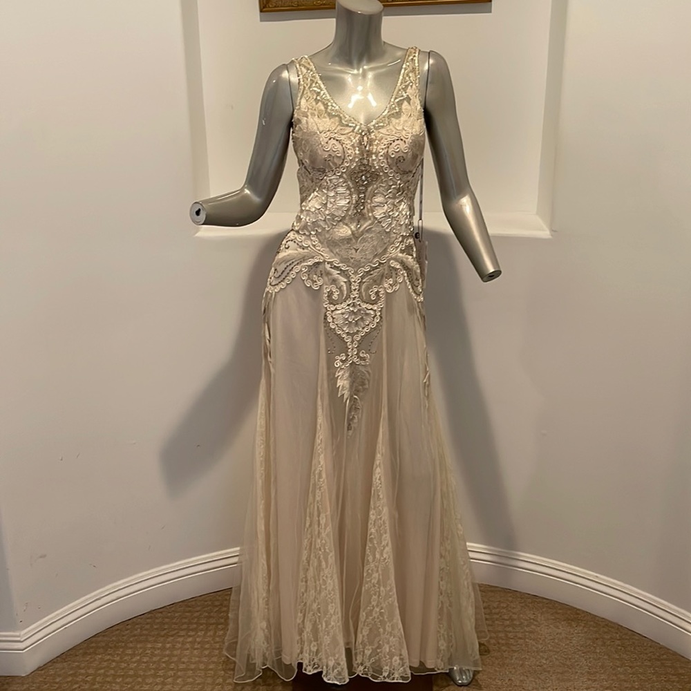 Sue Wong Nocturne Formal Beaded Ivory Gown Size 4